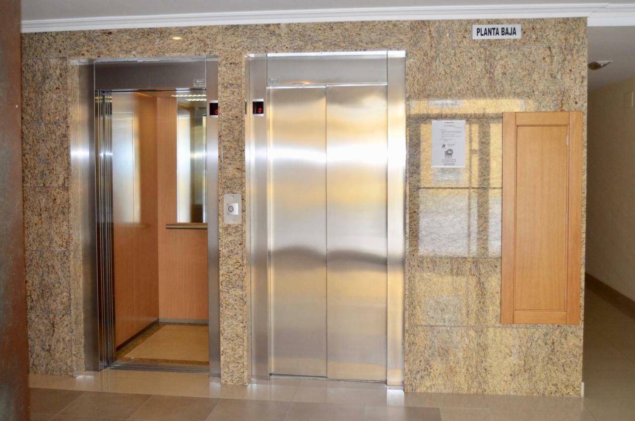 Апартаменти Apartamento Completamente Equipado En Ares. Екстер'єр фото